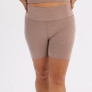 Girlfriend Collective - Cocoon Heather FLOAT Ultralight Run Short - XS